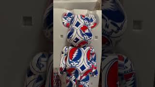 Medicom BE@RBRICK Grateful Dead Steal Your Face 100% & 400% bearbrick