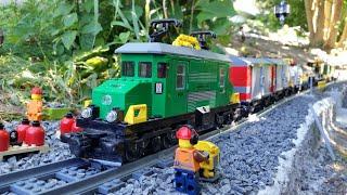 LEGO Cargo Train 7898 - Exit Build Progress of the Hillside Railroad - Construction Video Part 16