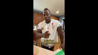 White House Chef turns KFC gourmet
