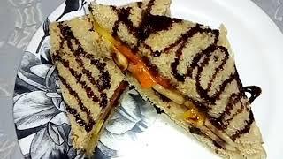 Instant, delicious and tempting Sandwich from leftover fruits chaat | Instant breakfast recipe