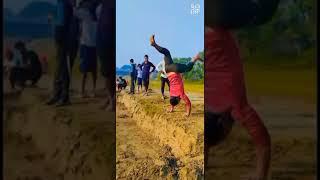 stunt kaise shike | tiger shroff stunt | yoga | martial arts | Handstand #shorts #youtubeshorts