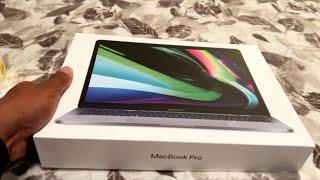 M1 Macbook Pro Unboxing And Startup
