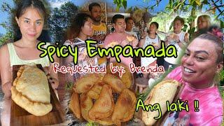 Spicy Empanada daw gusto nya @BrendaMageOfficial | @ReaFeelingera