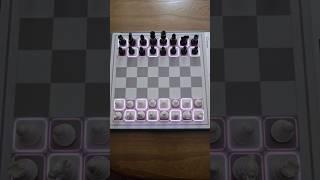 Playing chess with the CHESSNUT EVO! ️#chess #chessnut