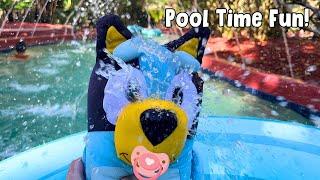  Baby Bluey Pool Time Fun | Baby Bluey Lazy River and Wave Pool! Baby Bluey Plush Pretend Play