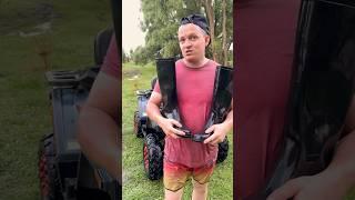 Мою квадроциклы САПОГАМИ !