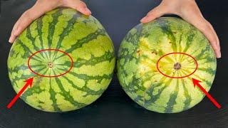 The old melon farmer taught me the tricks of picking watermelon. I can tell whether it is sweet or