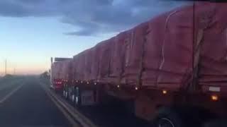 Kenworth W900 con doble remolque|tractocamiones MX 