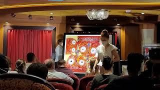 Art Auction In Cruise