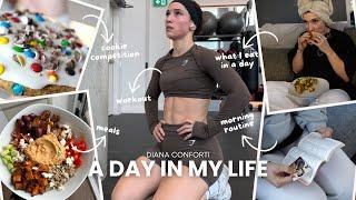 DAY IN A LIFE | Meals, Glutes + Hamstrings, Bake-Off & More