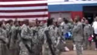 Army Mom Says Goodbye