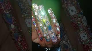 POKER NAILS  #sassyfiercedivaglamboutiquellc #ROZELITZPRESSONNAILS #blingedout #blingnails