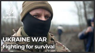 Ukrainian volunteers return home to fight Russian Army in Dnipro