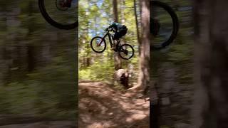 First Jumps on the Crestline S180 eMTB – This Thing SENDS!