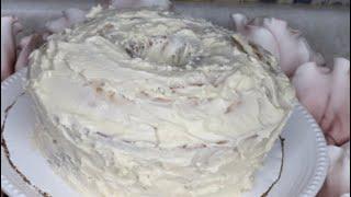 How to make an old fashioned cream cheese pound cake