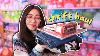 mini thrift haul! christmas, home decor, clothes!!