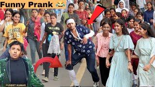 लंगड़ा Prank || काजल मेरी Girlfriend नही हैं  || Funny Dailogue Prank In Public [  RitikJaiswal