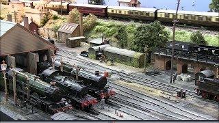 Guildex 2013 - 0 Gauge Model Trains as its Best