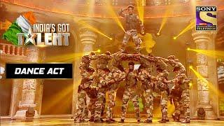 Crazy Hoppers के इस Patriotic Act को मिला Judges से Salute | India's Got Talent Season 8 | Dance Act