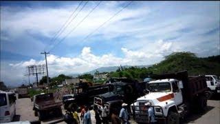 Route de Tabarre, Port-au-Prince, Haiti (FullHD) - 08/09/10