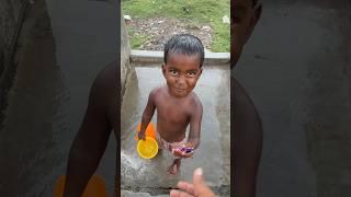 Confused child#shots #shortvideo #shots #youtubeshorts #happinesshandreaction #tiktok #subscribe