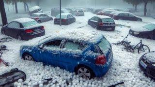 Vor wenigen Minuten in Turin, Italien!! Beispielloser Hagel zerstörte Tausende von Autos