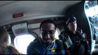 Abdullah Al Kharafi SKYDIVES!!.mp4