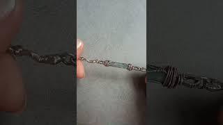 Серебряное ожерелье ручной работы с кристаллом Забайкальского аквамарина (wirewrap)