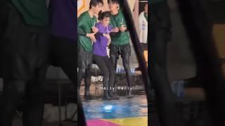 Fan Chengcheng and Dylan Wang drag Bai Lu into the water  I love this trio  - keep running s11