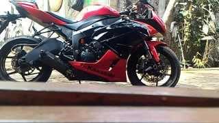 Kawasaki ZX6R 2012 with TwoBrothers Exhaust By Algie