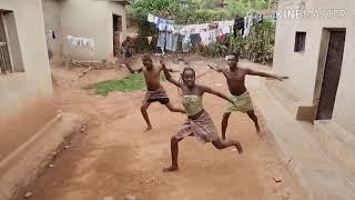 Wan ia shad bad ngi.African dance...