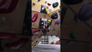 A V6/7 boulder I flashed while climbing the other day