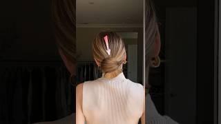 HOW TO CREATE A CHIC LOW BUN