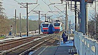 ВСТРЕЧА ЭП2Д-0123 И ЭП2Д-0115 НА ПЛАТФОРМЕ 1457 КИЛОМЕТР НА ПЕРЕГОНЕ В СИМФЕРОПОЛЕ! [КЖД 2025]