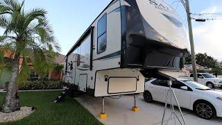 The Wandering Home Tour - Our Full Time Living RV - Forest River Salem Hemisphere 295BH