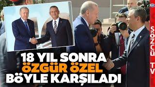 Erdoğan CHP Genel Merkezine Geldi Özgür Özel Karşılarken Bunu Yaptı! Konvoyuyla Gelirken...