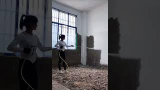 Безвоздушный краскопульт. Шпаклевка стен и потолков