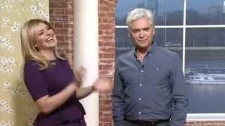 Holly reads autocue wrong - "20,000 people" - This Morning 16th January 2013