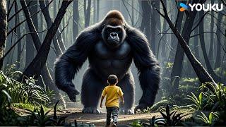 The little boy was lucky to meet a gorilla! | KingKong is Coming Back | YOUKU MONSTER MOVIE