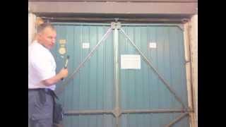 Garage Door Repairs, how to change cables, wires cones Henderson, Merlin, King, Wessex Garage Door