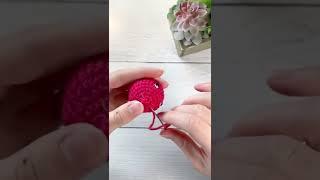 How I sew up the holes neatly on my Amis! #crochet #yarn #amigurumi