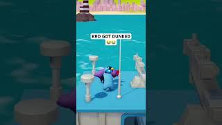 no way he got dunked in gang beasts #gangbeasts #gangbeastsfunnymoments #funny #gangbeastsguy