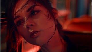 Elise Trouw - Awake (Official Music Video)