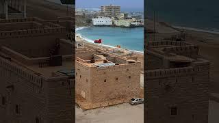 كل شبر في مرباط يفوح منه عبق التاريخ