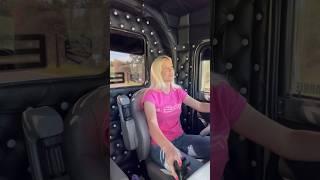 Slow & Smooth! #shifting #peterbilt #trucks #trucking #truckdriver #women #truckin