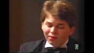 Eldar Nebolsin (17 years old) plays Mozart Piano concerto KV467 in Santander Piano competition 1992