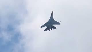 unbelievable Sukhoi Su-35 maneuverability  demonstrating its agility @harmonynote4408