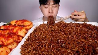 짜장라면 짜슐랭...빨간 총각김치랑 같이 먹어보겠습니다! 먹방 ASMR MUKBANG BLACK BEAN NOODLES Whole Radish Kimchi EATING SHOW