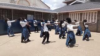 Huyu Ni Nani - St. Joseph's Choir || KMRM Liturgical Dancers|| Kwaya Mt. Romano Mtunzi