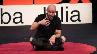 Descâlcirea haosului mental | Mihai Bendeac | TEDxAlbaIulia